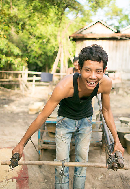 beneficiaire d'actions de solidarite climatique au Cambodge, partenaire du Geres